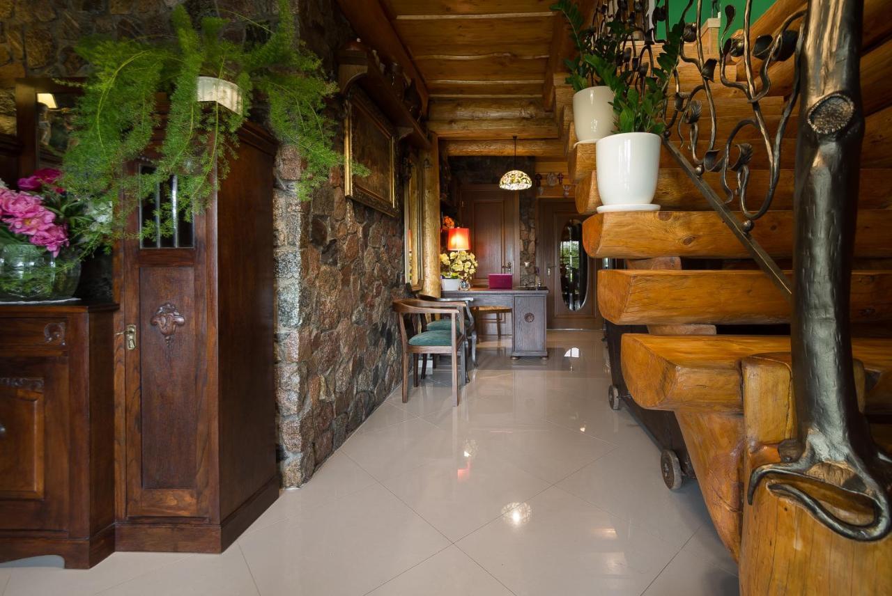 Retrohouse - Wypoczynek Dla Doroslych, B&B Reda Bagian luar foto