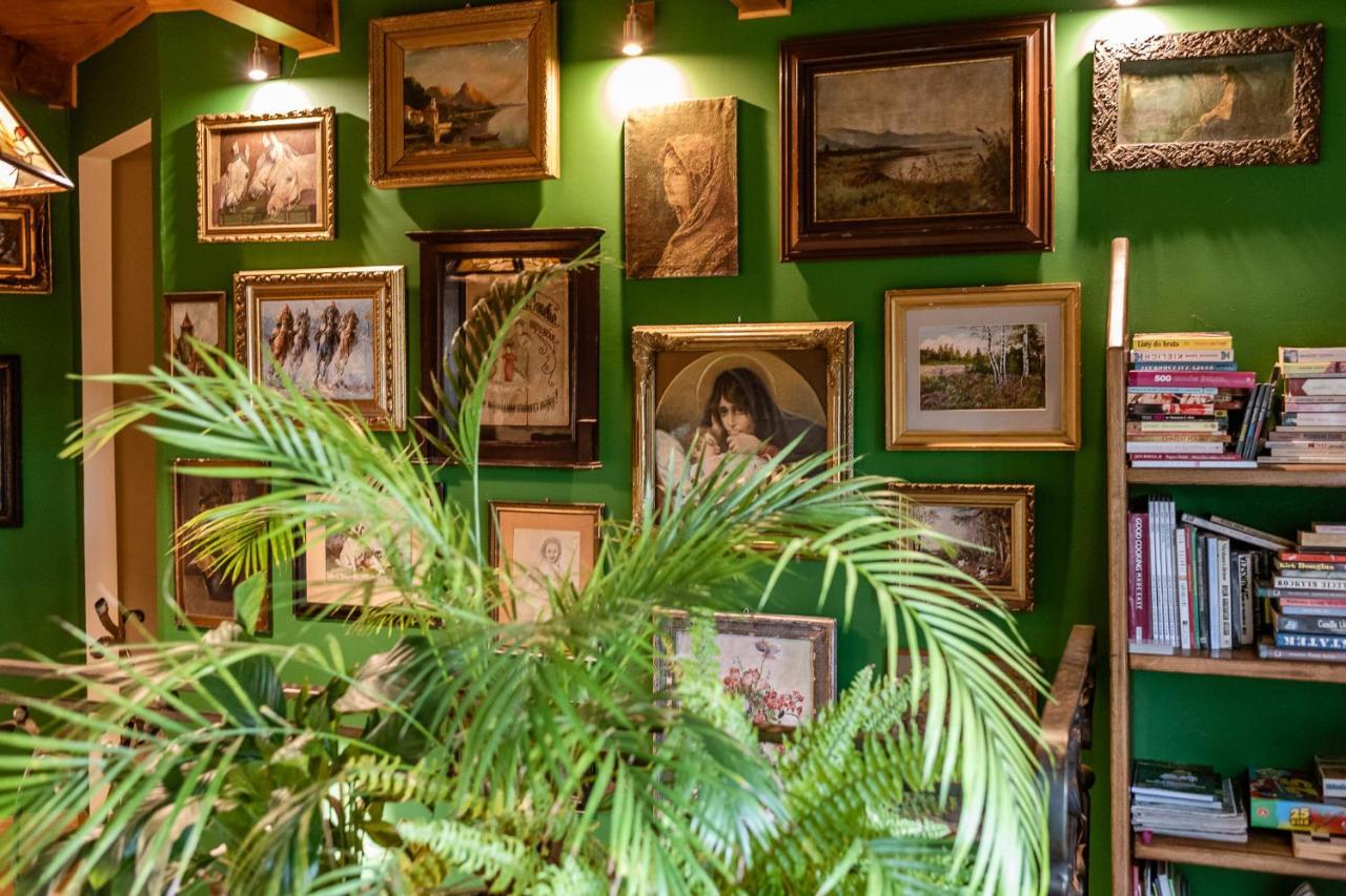 Retrohouse - Wypoczynek Dla Doroslych, B&B Reda Bagian luar foto