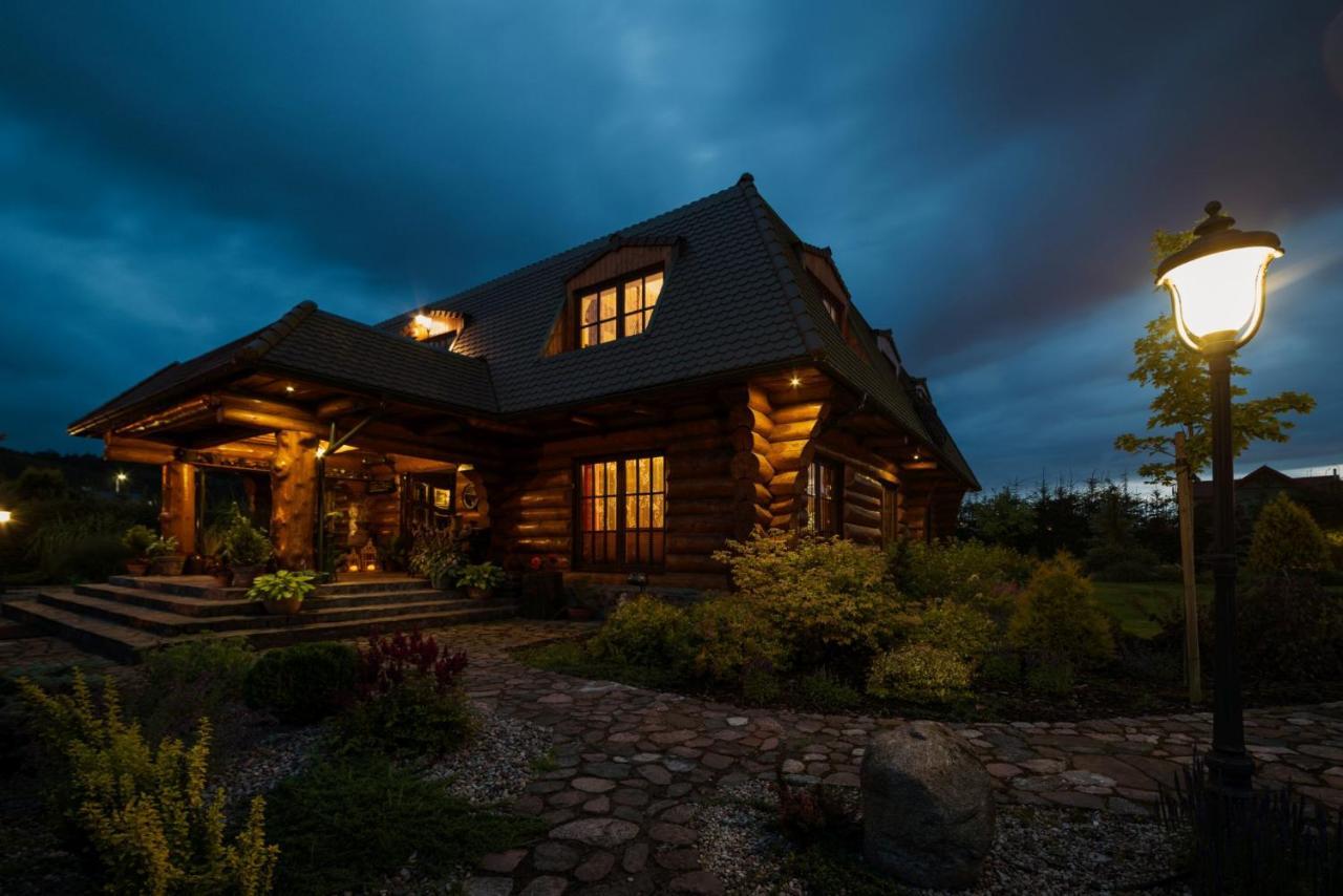 Retrohouse - Wypoczynek Dla Doroslych, B&B Reda Bagian luar foto
