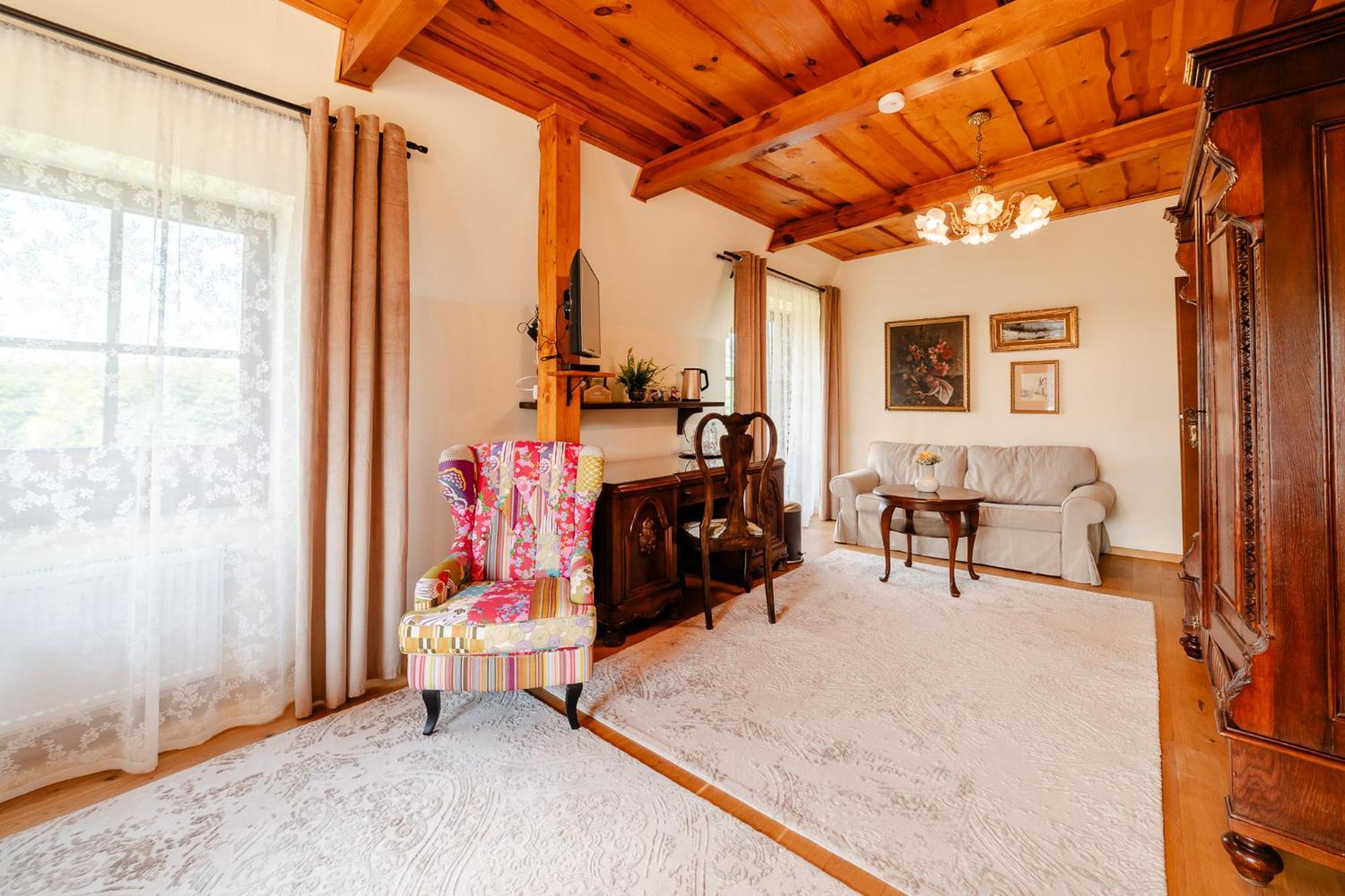 Retrohouse - Wypoczynek Dla Doroslych, B&B Reda Bagian luar foto